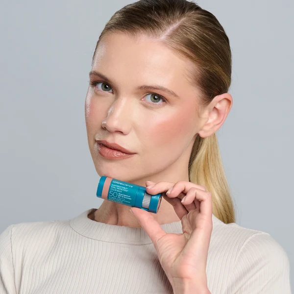 Sunforgettable® Total Protection™ Color Balm SPF 50 Berry - Slika 9
